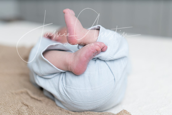 ADJ LR-02343